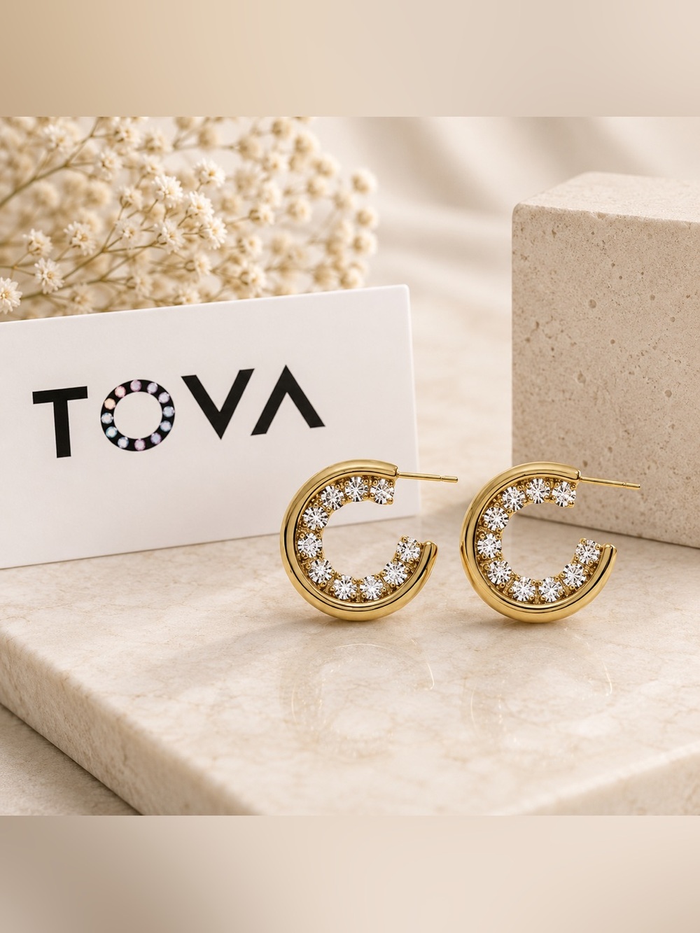 TOVA small everyday Gold Crystal clear Pavé C-Hoop Earrings